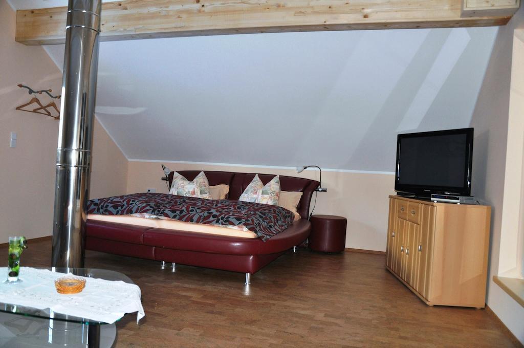 Ferienhaus Backstuber グンダースハイム エクステリア 写真